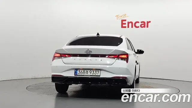 Hyundai Avante 2020 — Фото 4/20