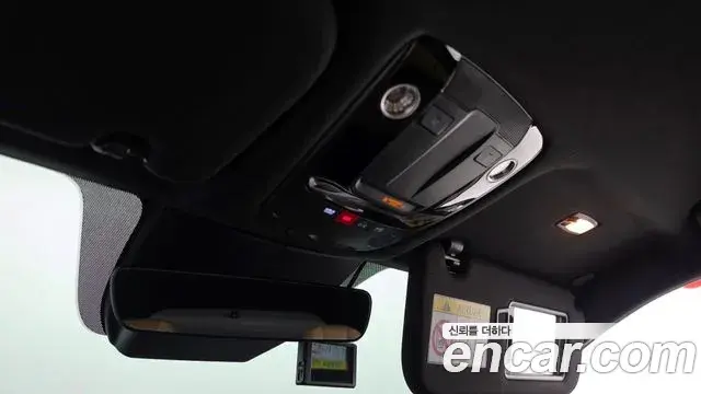 Kia Sorento 2024 — Photo 24/33