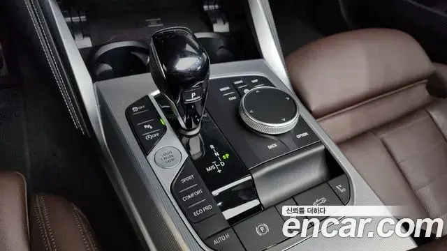 BMW 4 Series 2022 — Photo 9/20
