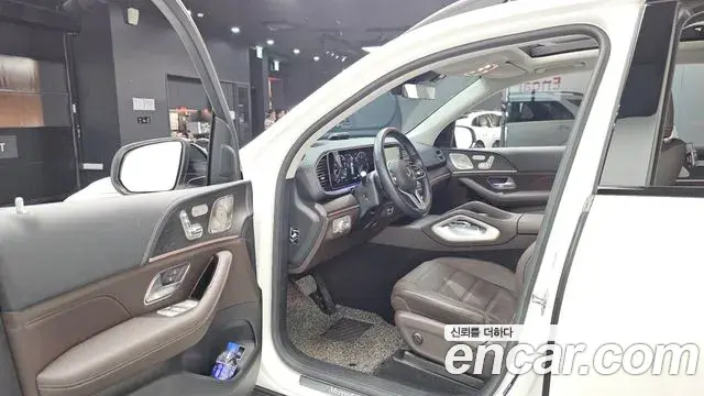 Mercedes-Benz GLE-Class 2022 — ფოტო 3/36