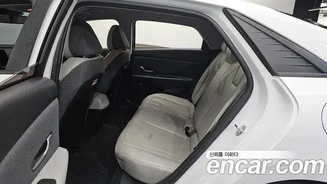 Hyundai Avante 2020 — Фото 12/20
