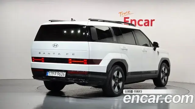 Hyundai Santa Fe 2024 — Фото 1/20