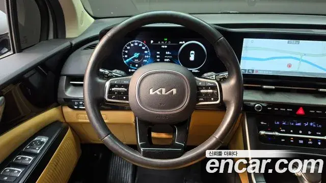 Kia Carnival 2023 — Şəkil 13/20
