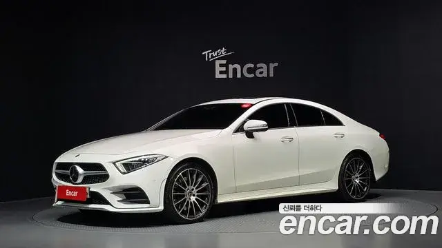 Mercedes-Benz CLS-Class 2019 — Photo 1/19