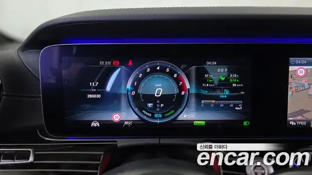Mercedes-Benz CLS-Class 2019 — Photo 7/19