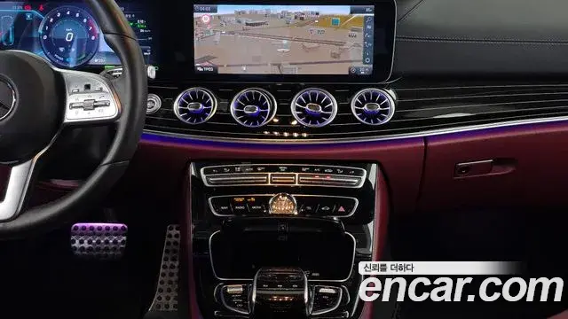 Mercedes-Benz CLS-Class 2019 — Photo 13/19