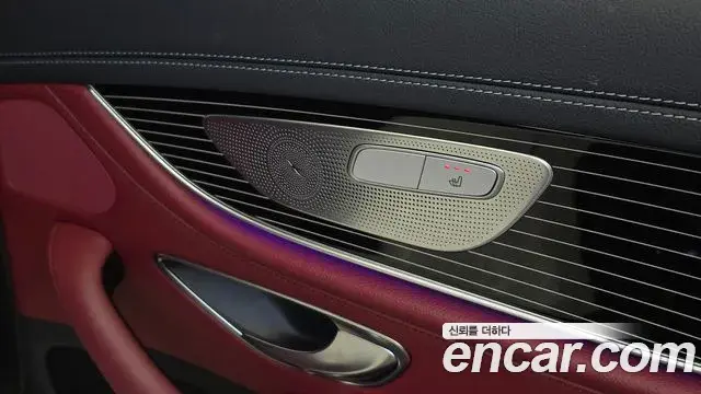 Mercedes-Benz CLS-Class 2019 — Photo 18/19
