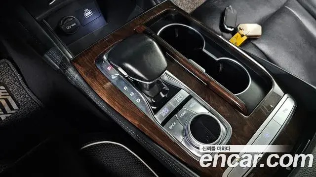 Kia The K9 2019 — Photo 9/20
