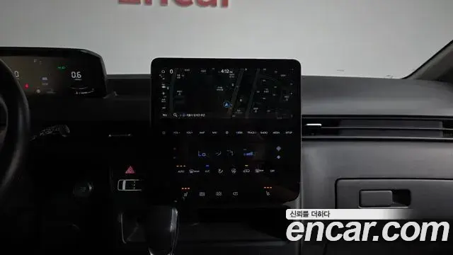Hyundai Staria 2022 — Şəkil 14/20