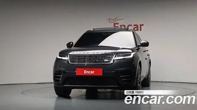 Land Rover Range Rover Velar 2025 — Photo 3/20