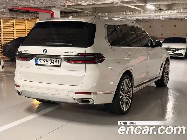 BMW X7 2024 — Photo 3/20