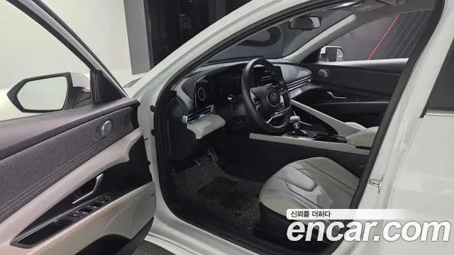 Hyundai Avante 2020 — Photo 10/20
