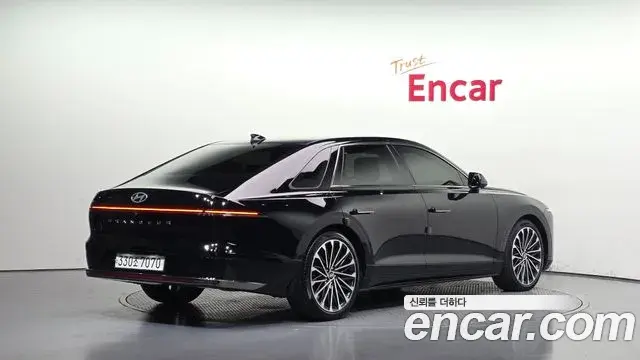 Hyundai Grandeur 2023 — Şəkil 2/20