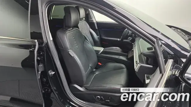 Hyundai Grandeur 2023 — Şəkil 11/20