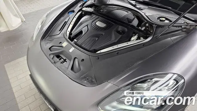 Porsche Panamera 2018 — Şəkil 6/20
