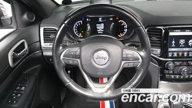 Jeep Grand Cherokee 2020 — Şəkil 13/20