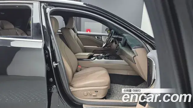 Kia K8 2022 — Photo 11/20