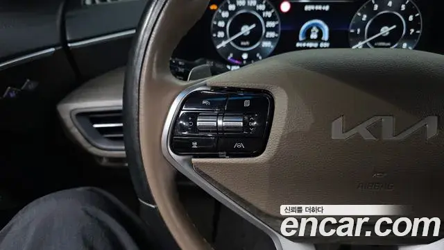 Kia K8 2022 — Photo 17/20