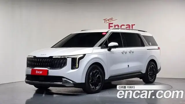 Kia Carnival 2023 — Photo 1/20