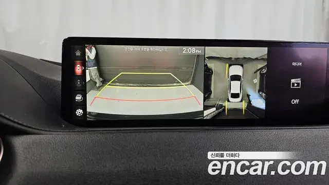 Genesis Electrified G80 2020 — Photo 15/20