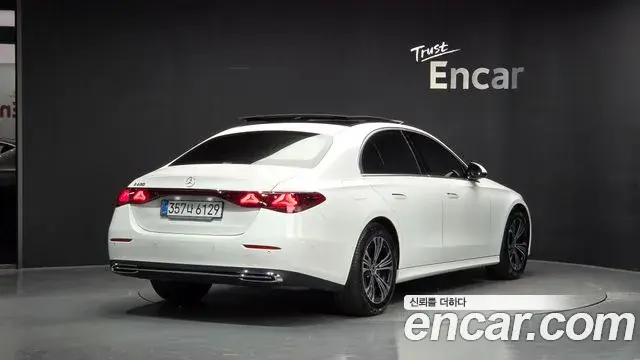 Mercedes-Benz E-Class 2025 — Şəkil 2/20