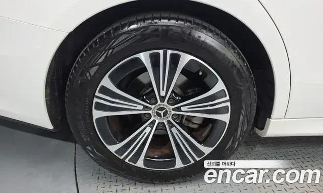 Mercedes-Benz E-Class 2025 — Şəkil 5/20