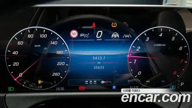 Mercedes-Benz E-Class 2025 — Şəkil 8/20