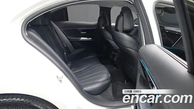 Mercedes-Benz E-Class 2025 — Şəkil 12/20