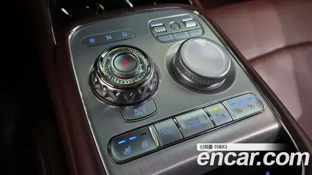 Genesis G90 2022 — Şəkil 9/20