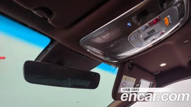 Genesis G90 2022 — Şəkil 19/20