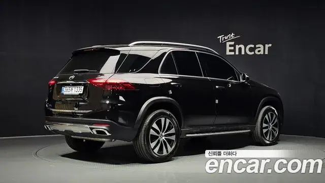 Mercedes-Benz GLE-Class 2026 — Şəkil 13/33