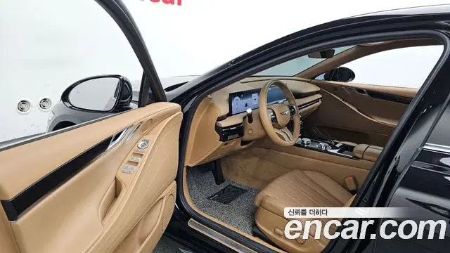 Genesis Electrified G80 2025 — Photo 9/20