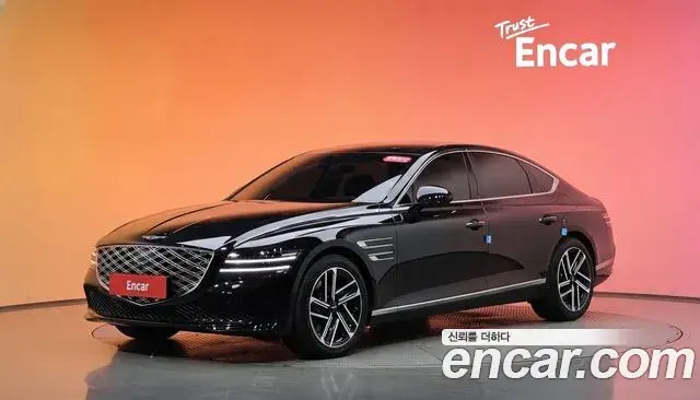 Genesis Electrified G80 2025 — Photo 1/20
