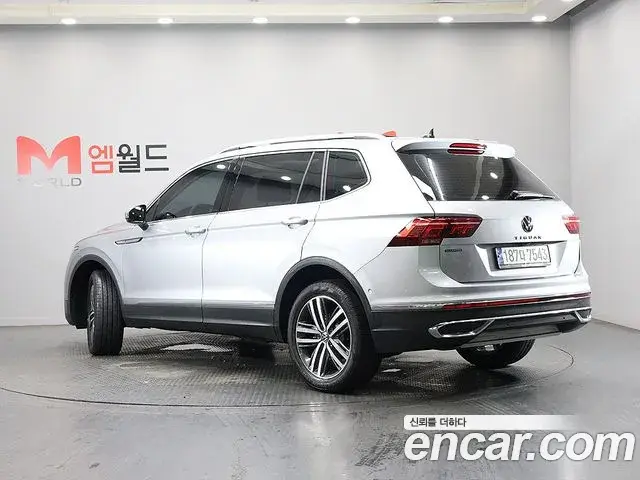 Volkswagen Tiguan Allspace 2023 — Фото 3/20