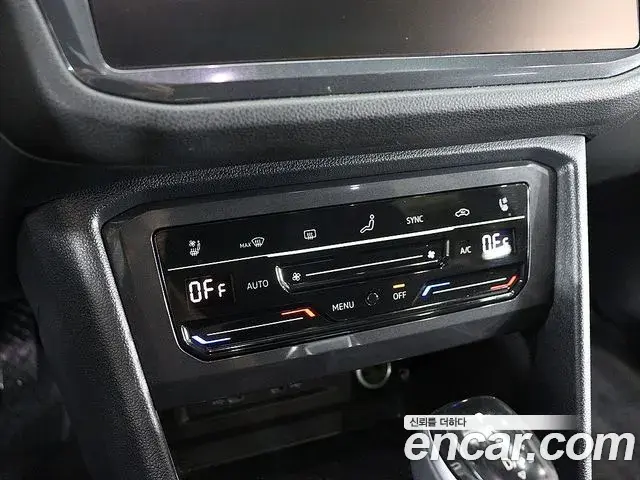 Volkswagen Tiguan Allspace 2023 — Фото 9/20