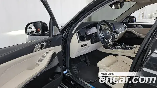 BMW X7 2021 — Şəkil 10/20