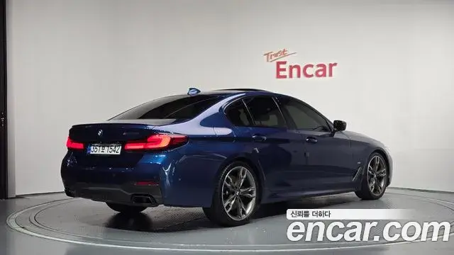 BMW 5 Series 2021 — Photo 2/20