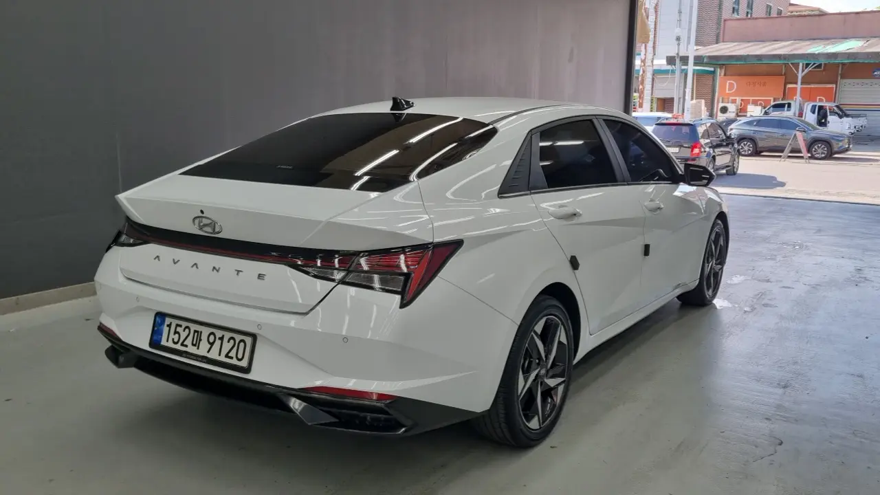 Hyundai Avante 2022 — Şəkil 2/18