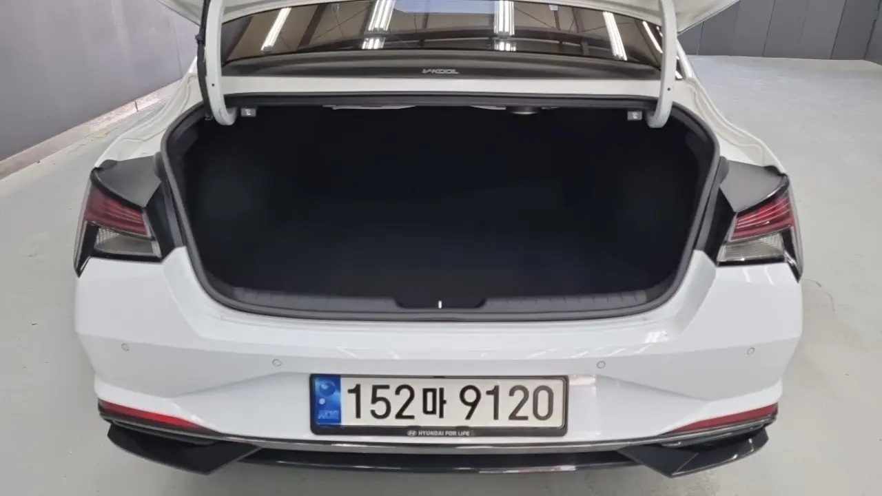 Hyundai Avante 2022 — Şəkil 12/18