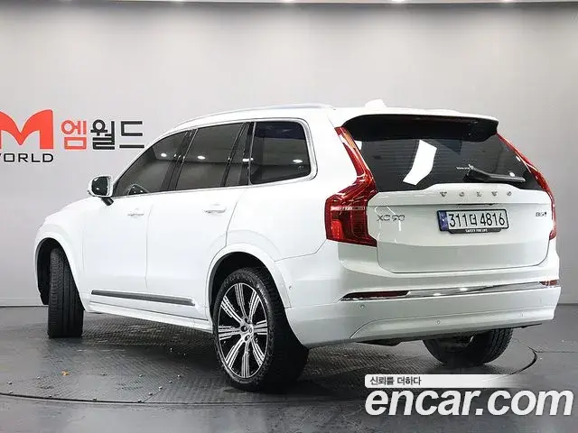 Volvo XC90 2024 — Photo 3/20