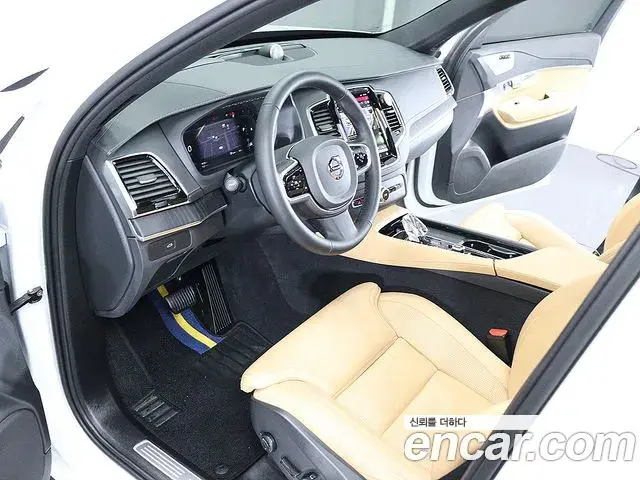 Volvo XC90 2024 — Photo 11/20