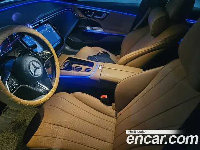 Mercedes-Benz E-Class 2025 — Фото 7/19