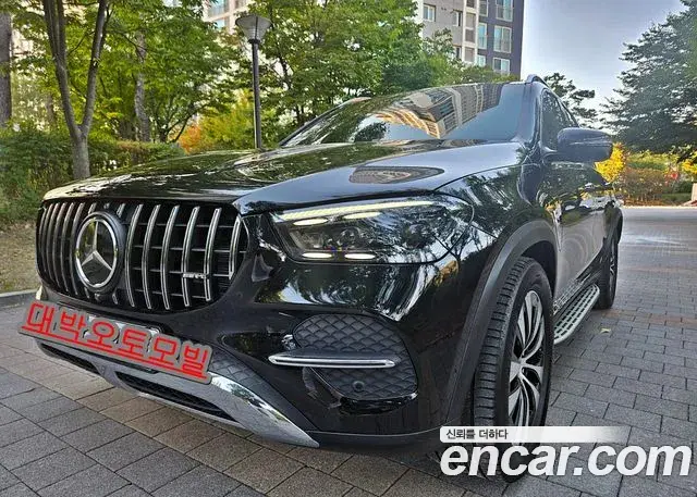 Mercedes-Benz GLE-Class 2024 — Photo 2/20