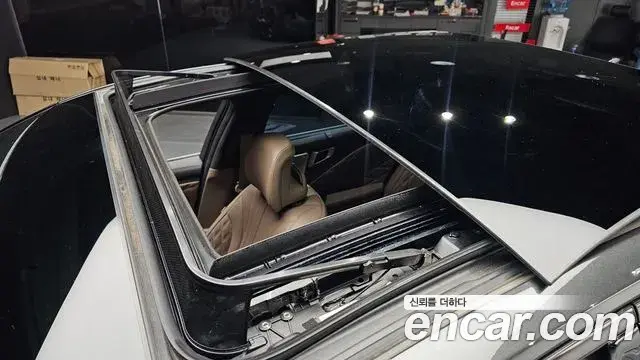 Kia K8 2023 — Photo 19/20