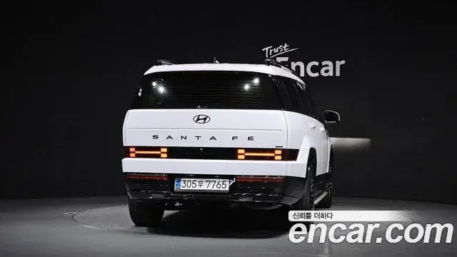 Hyundai Santa Fe 2024 — Photo 4/20