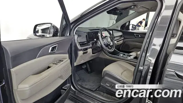 Kia Carnival 2024 — Şəkil 10/20