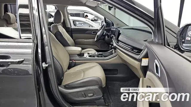 Kia Carnival 2024 — Şəkil 11/20