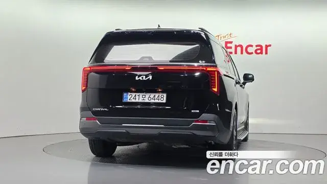 Kia Carnival 2024 — Şəkil 4/20