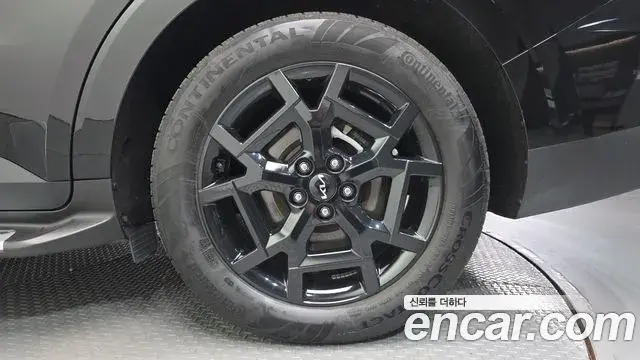Kia Carnival 2024 — Şəkil 5/20