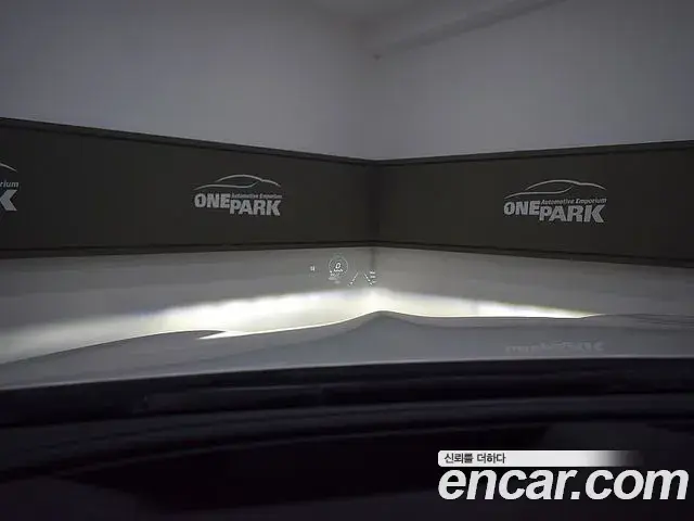 Mercedes-Benz AMG GT 2022 — Şəkil 10/20